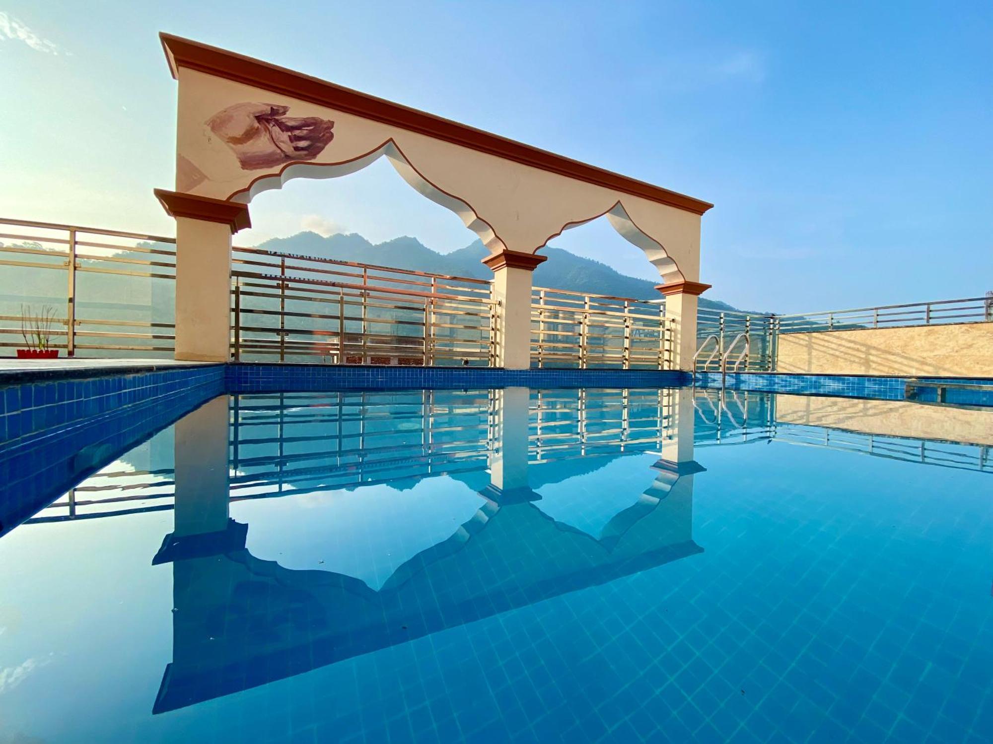 Hotel Arogyadham Wellness Retreat à Rishīkesh Extérieur photo